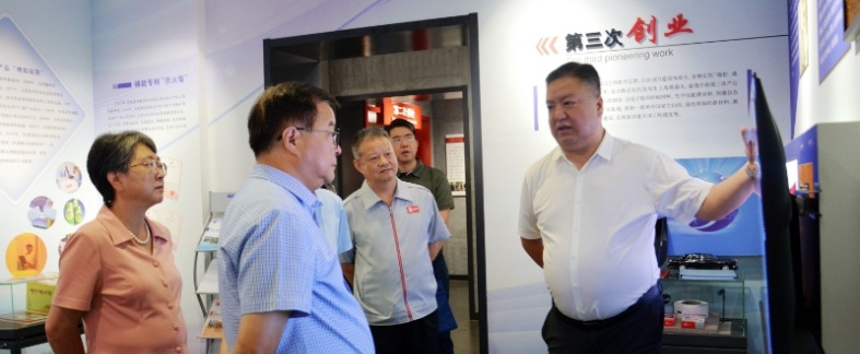 集團公司外部董事到中國樂凱開展&ldquo;十五五&rdquo;規(guī)劃編制專題調(diào)研